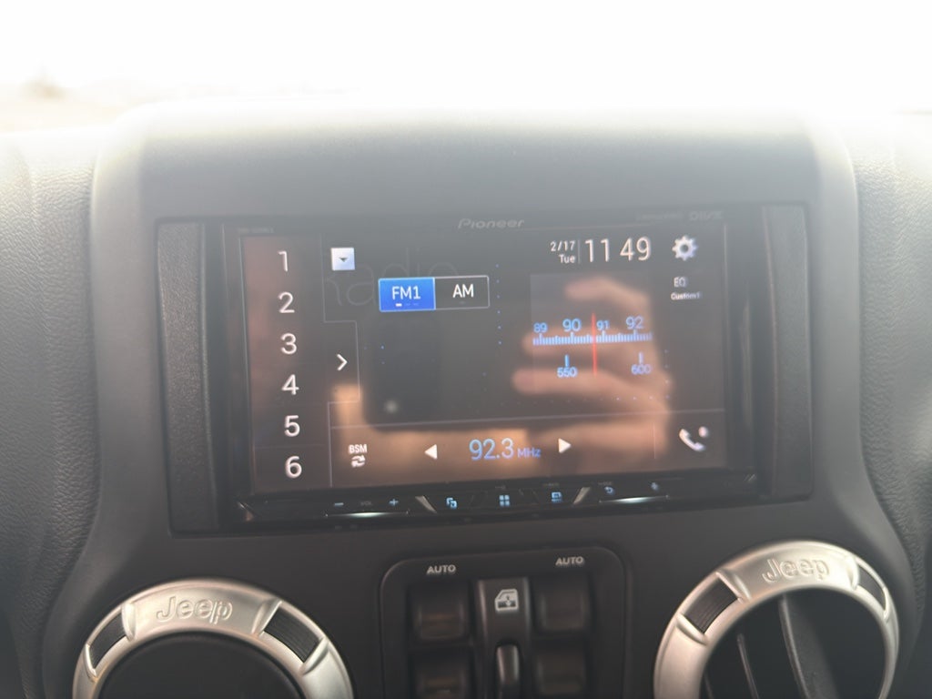 2017 Jeep Wrangler Unlimited Sahara 4x4