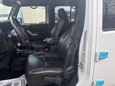 2017 Jeep Wrangler Unlimited Sahara 4x4