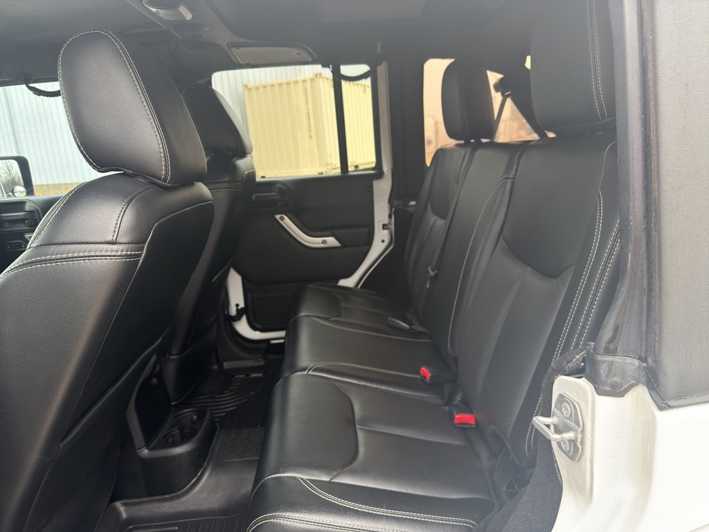 2017 Jeep Wrangler Unlimited Sahara 4x4