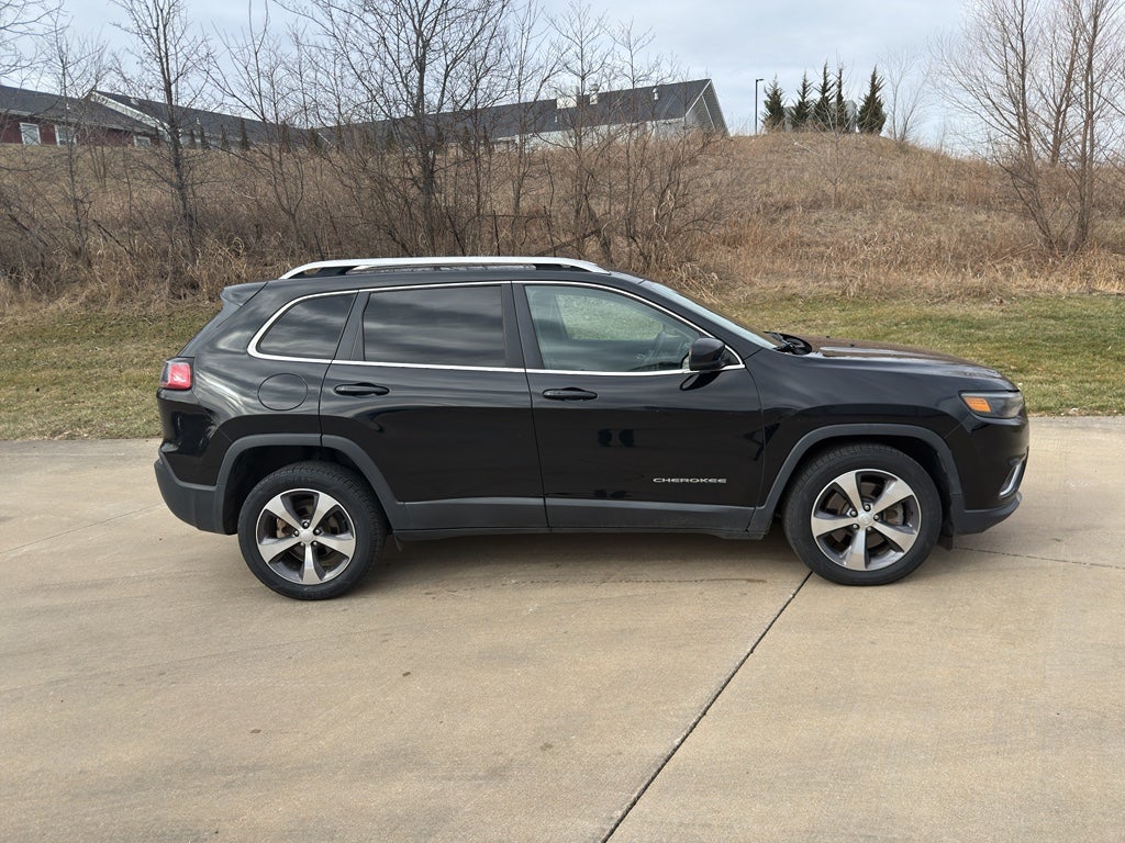 2019 Jeep Cherokee Limited FWD