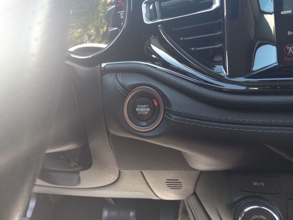 2022 Dodge Durango SXT