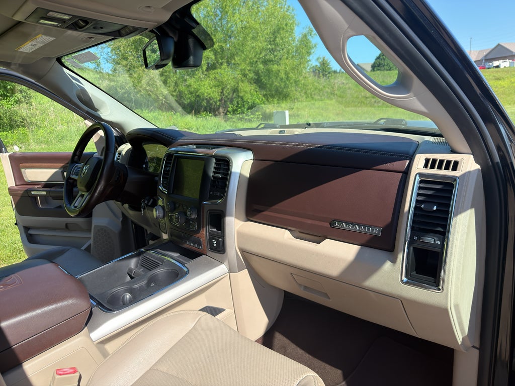 2017 RAM 1500 Laramie