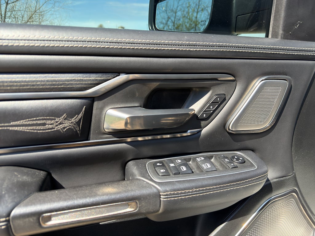 2021 RAM 1500 Limited Crew Cab 4x4 5'7" Box