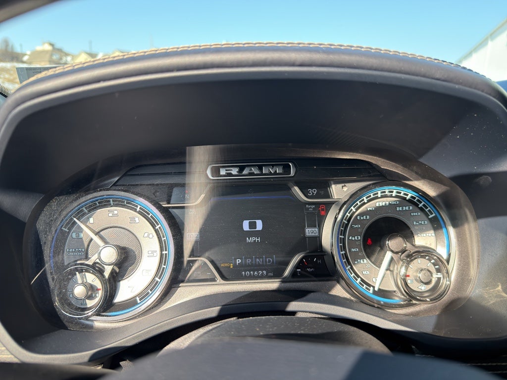 2020 RAM 1500 Limited Crew Cab 4x4 5'7" Box