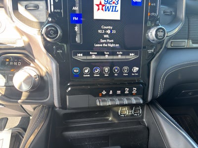 2020 RAM 1500 Limited Crew Cab 4x4 5'7" Box