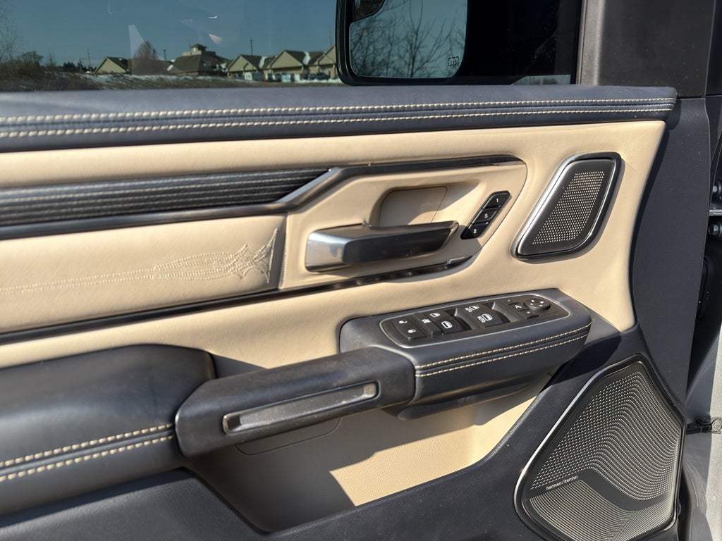 2020 RAM 1500 Limited Crew Cab 4x4 5'7" Box