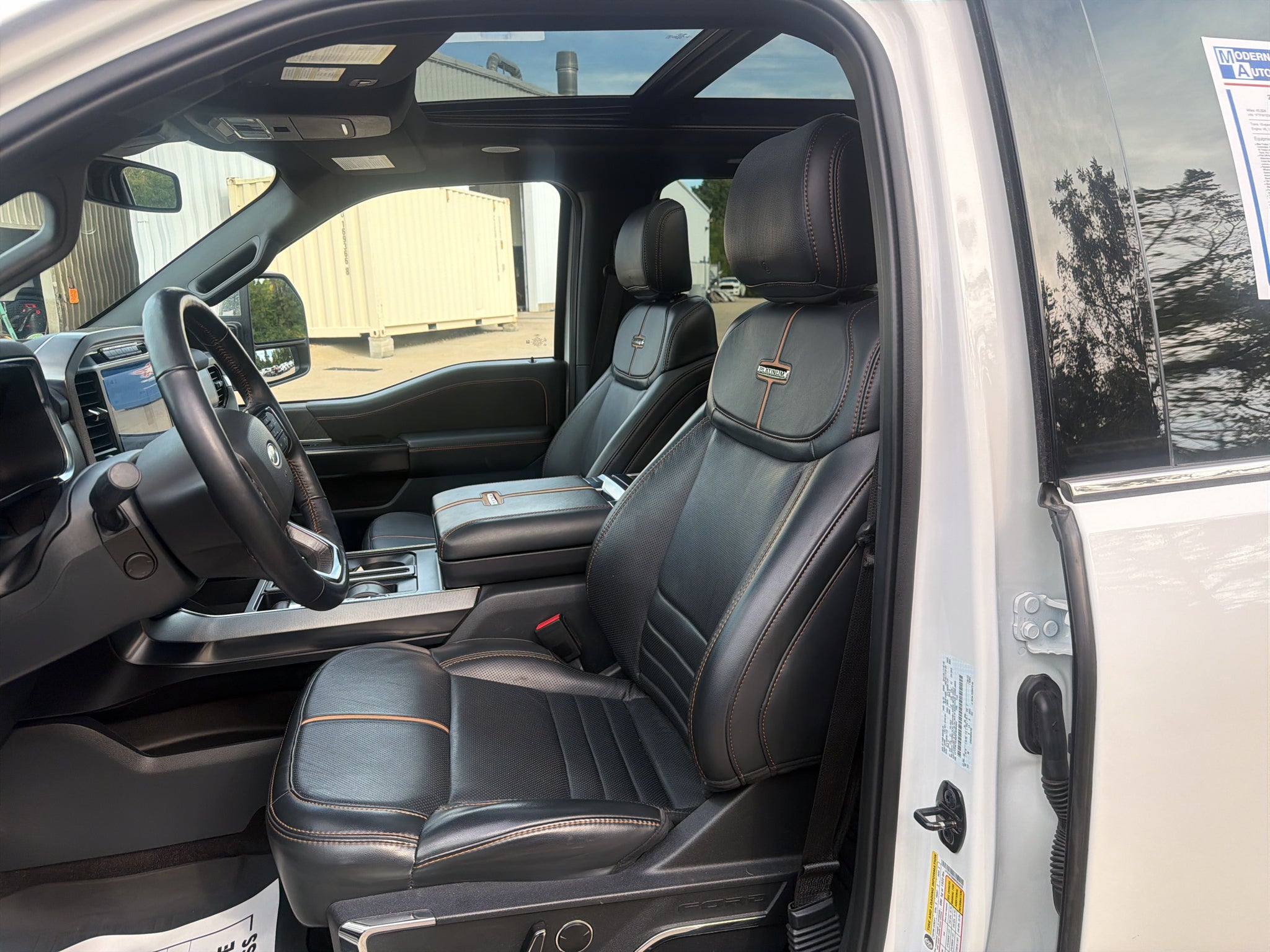2022 Ford F-150 Platinum