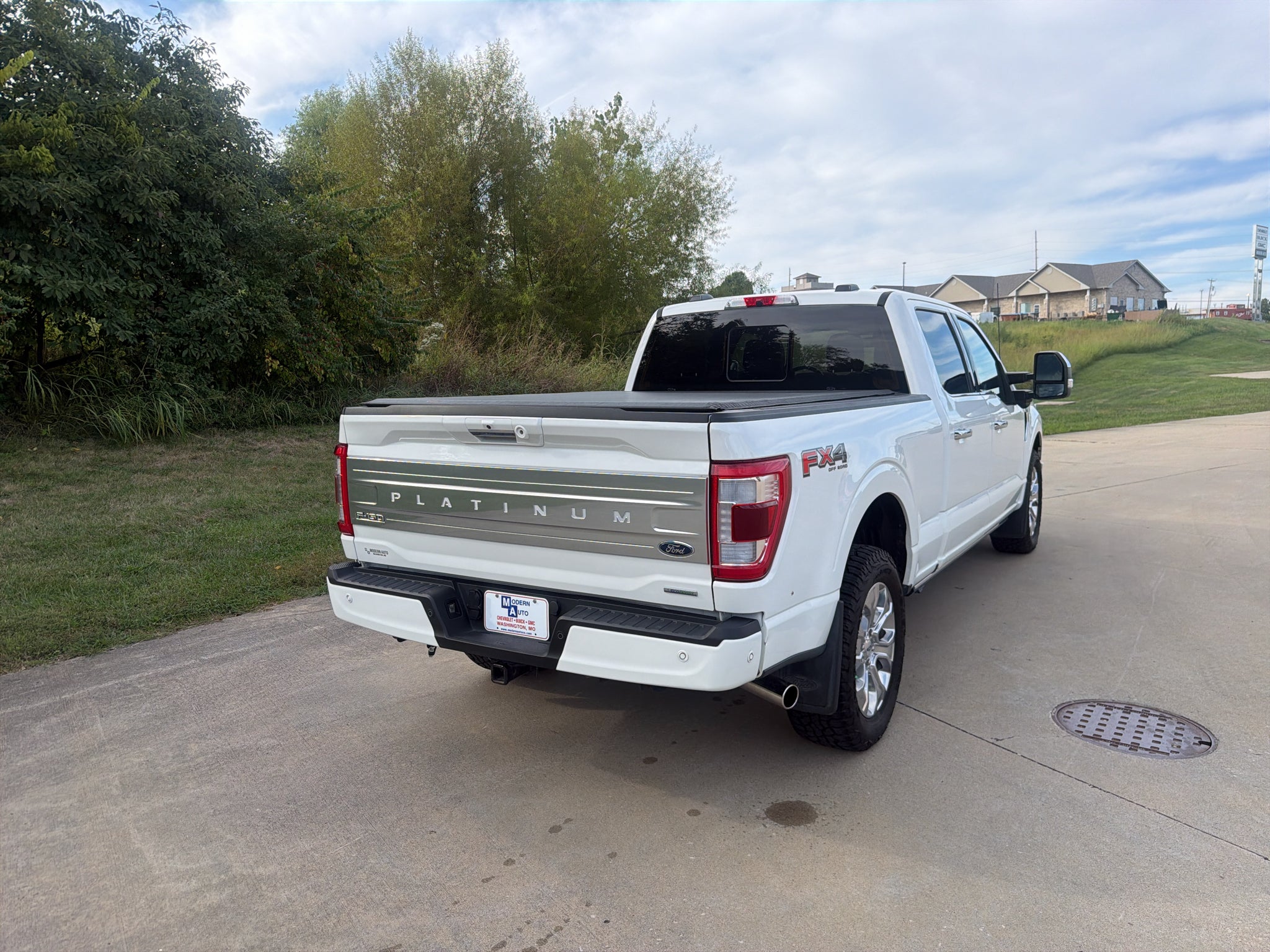 2022 Ford F-150 Platinum