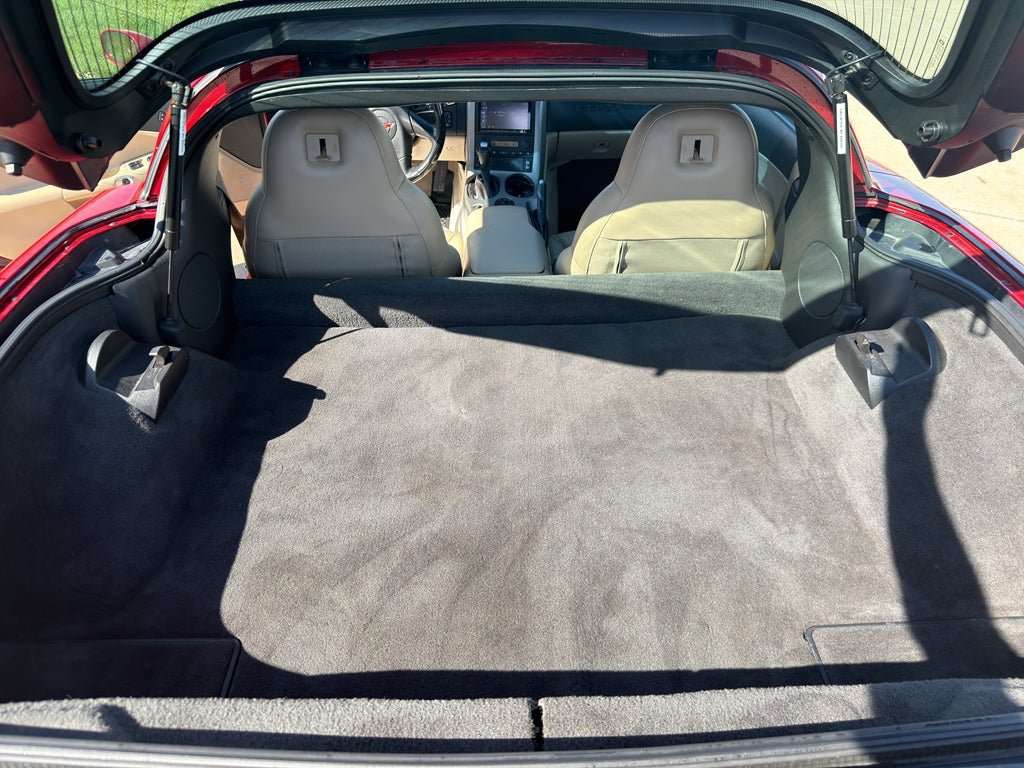 2005 Chevrolet Corvette Base