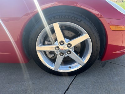 2005 Chevrolet Corvette Base