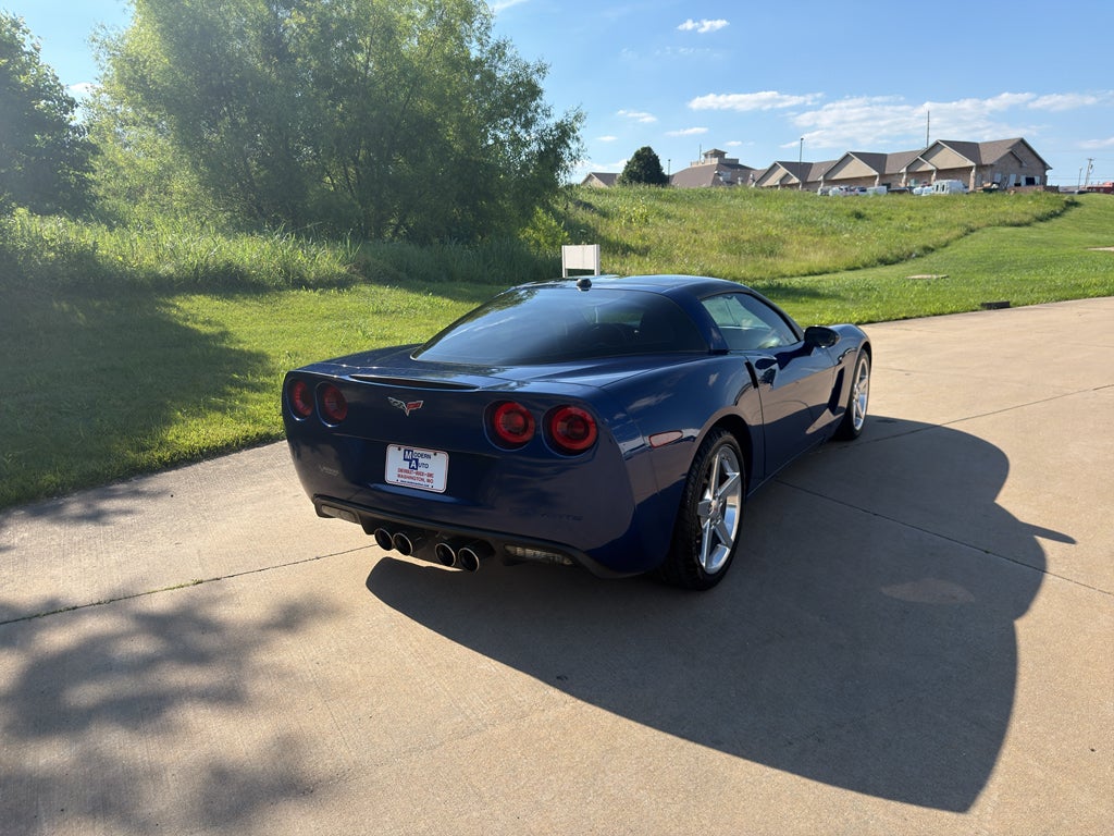2005 Chevrolet Corvette Base