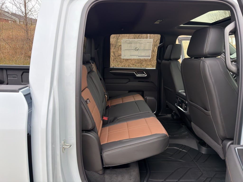 2026 Chevrolet Silverado 3500 HD High Country DRW