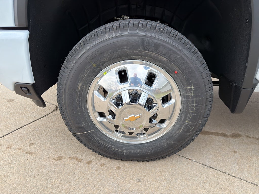 2026 Chevrolet Silverado 3500 HD High Country DRW