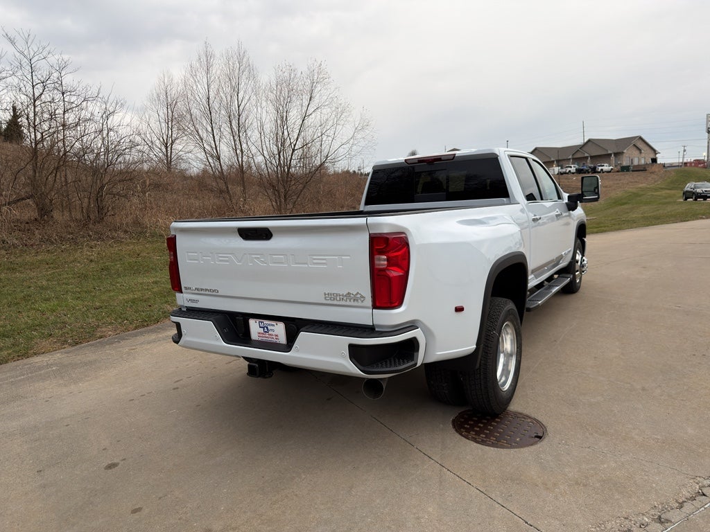2026 Chevrolet Silverado 3500 HD High Country DRW