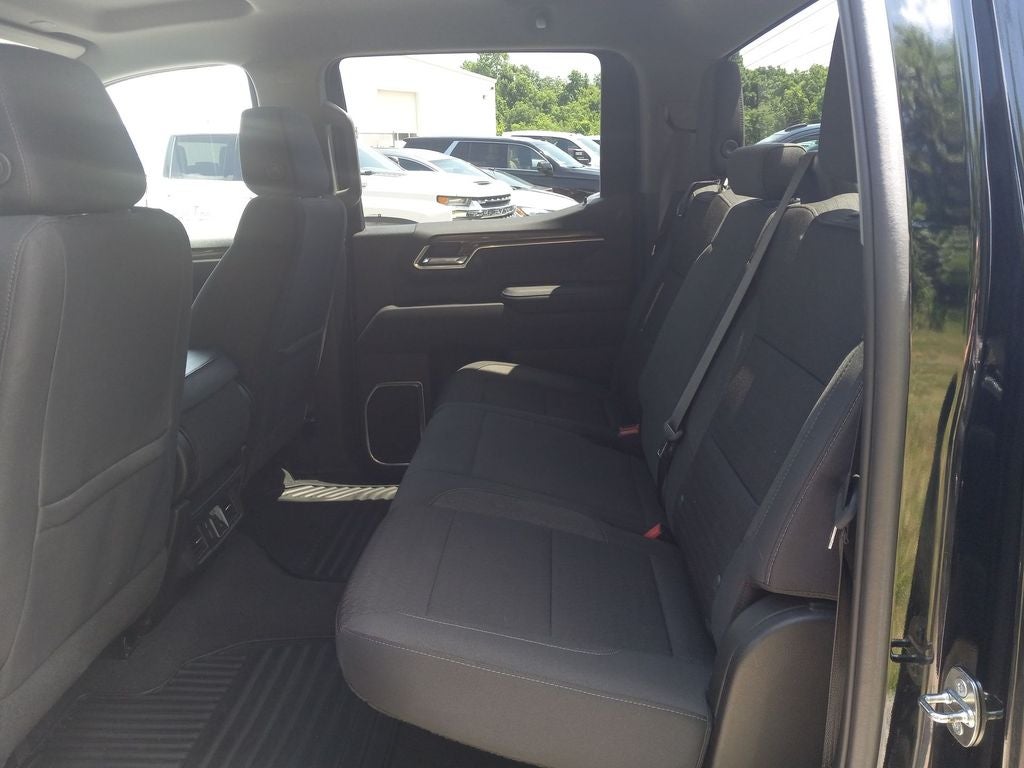 2022 Chevrolet Silverado 1500 LT (2FL)