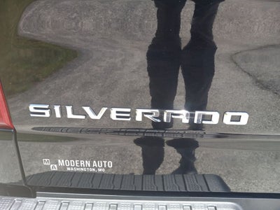 2022 Chevrolet Silverado 1500 LT (2FL)