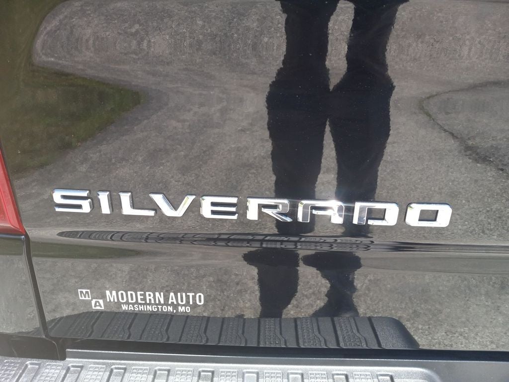 2022 Chevrolet Silverado 1500 LT (2FL)