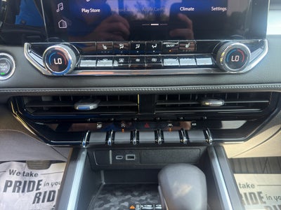 2023 Chevrolet Colorado LT