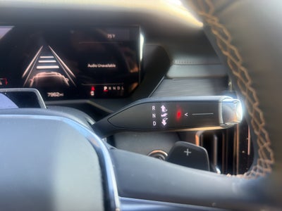 2025 GMC Acadia AT4