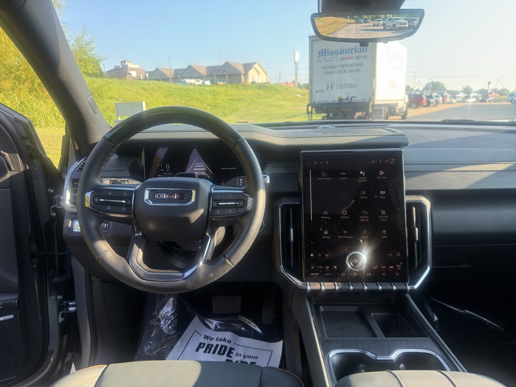 2025 GMC Acadia AT4