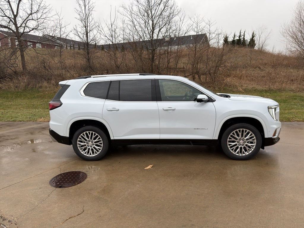 2026 GMC Acadia Denali