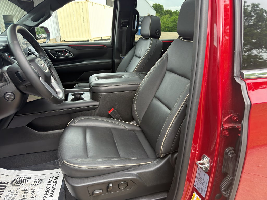 2024 GMC Yukon SLT