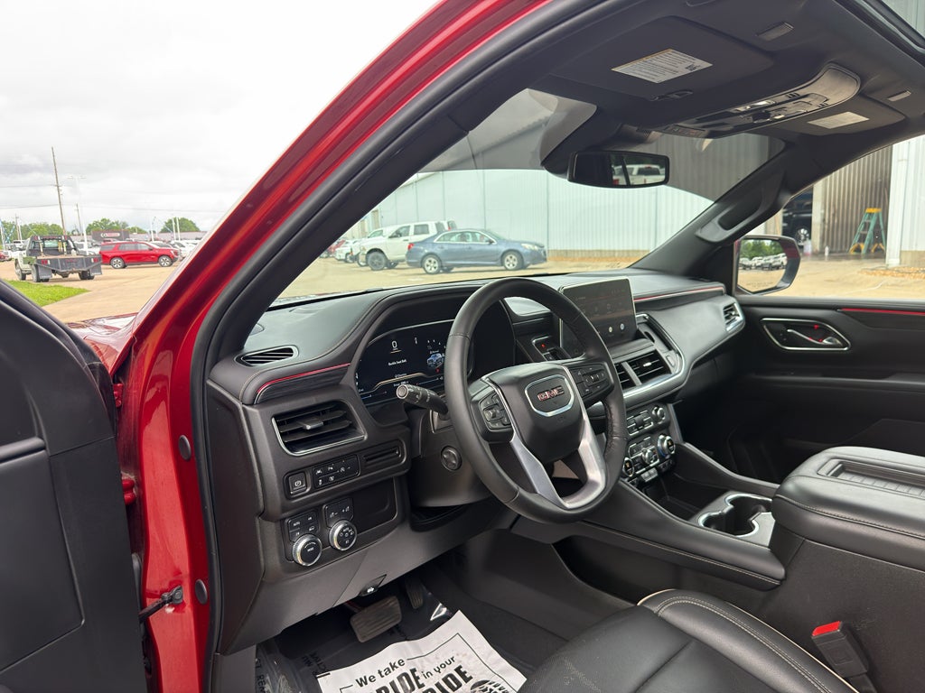 2024 GMC Yukon SLT