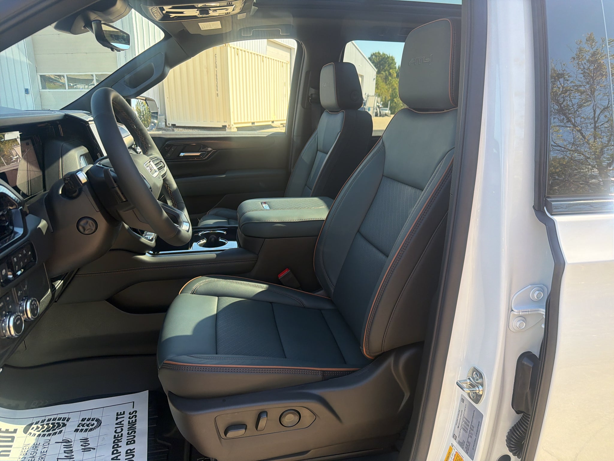 2027 GMC Yukon AT4