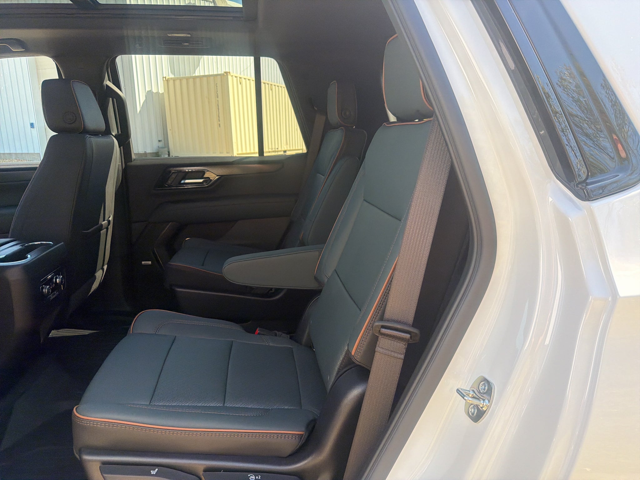 2027 GMC Yukon AT4