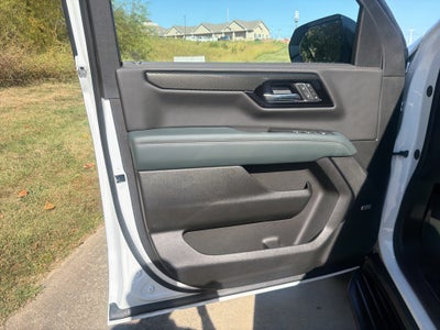 2027 GMC Yukon AT4