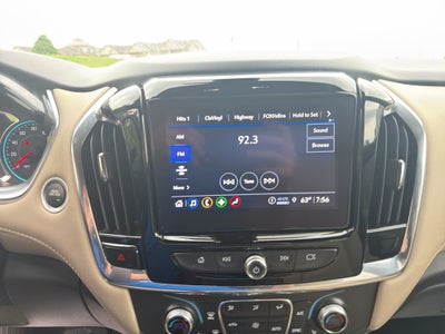 2023 Chevrolet Traverse LT Leather
