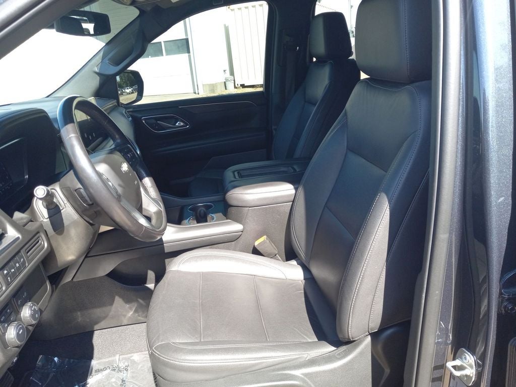 2022 Chevrolet Suburban LT