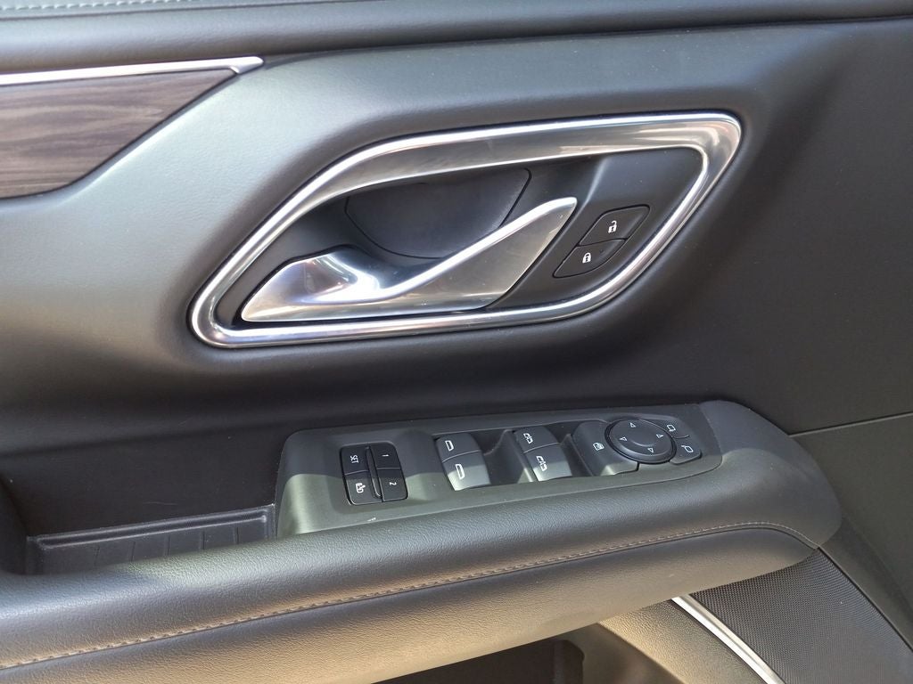 2022 Chevrolet Suburban LT