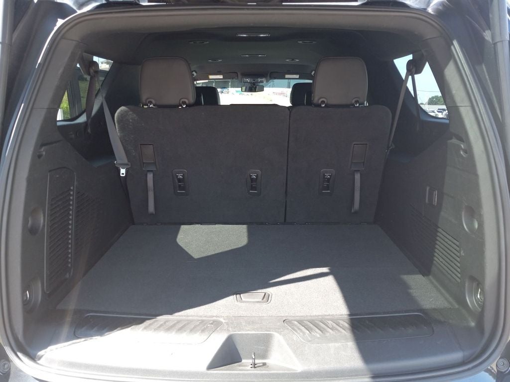 2022 Chevrolet Suburban LT