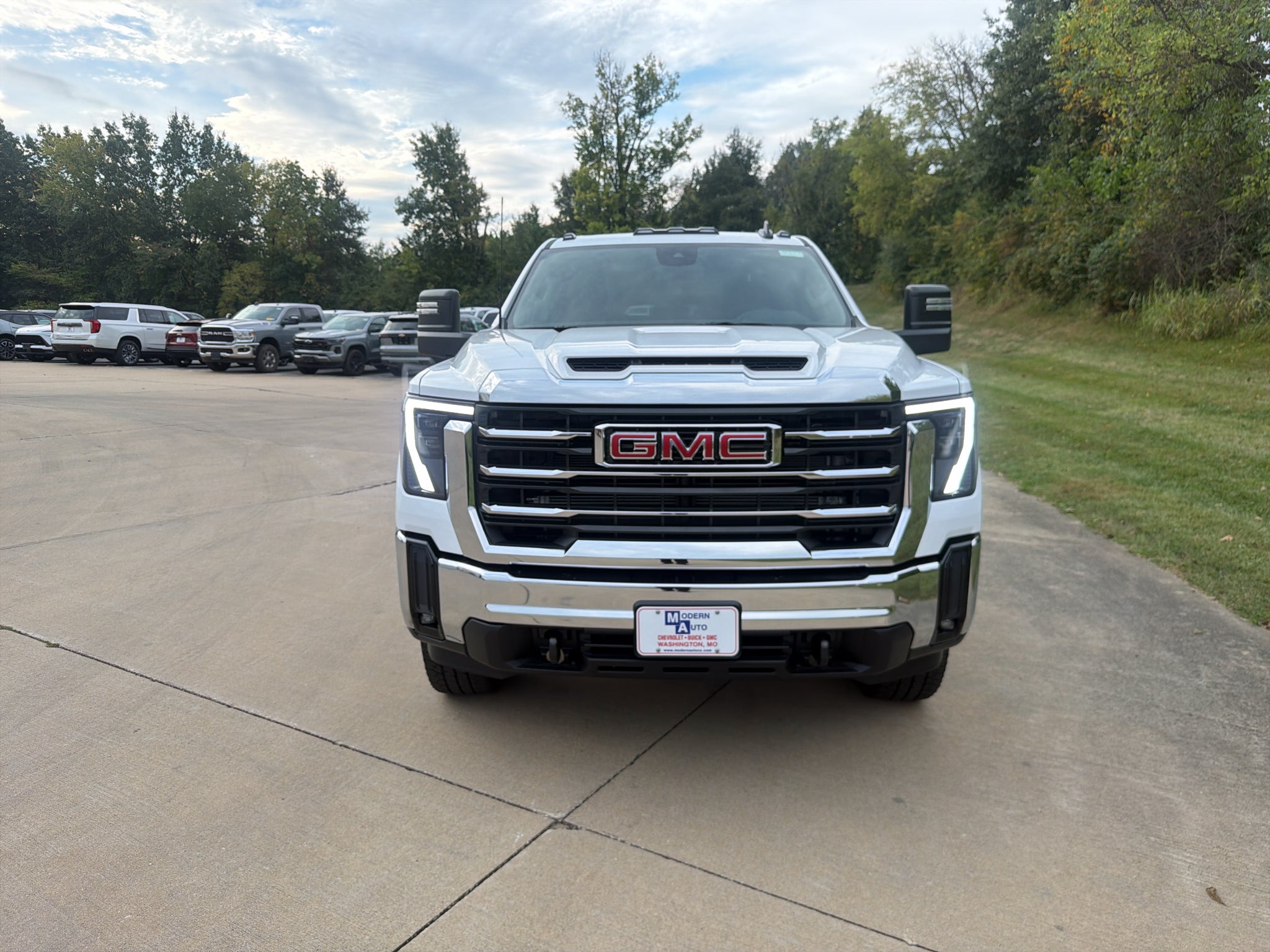 2026 GMC Sierra 2500 HD SLE