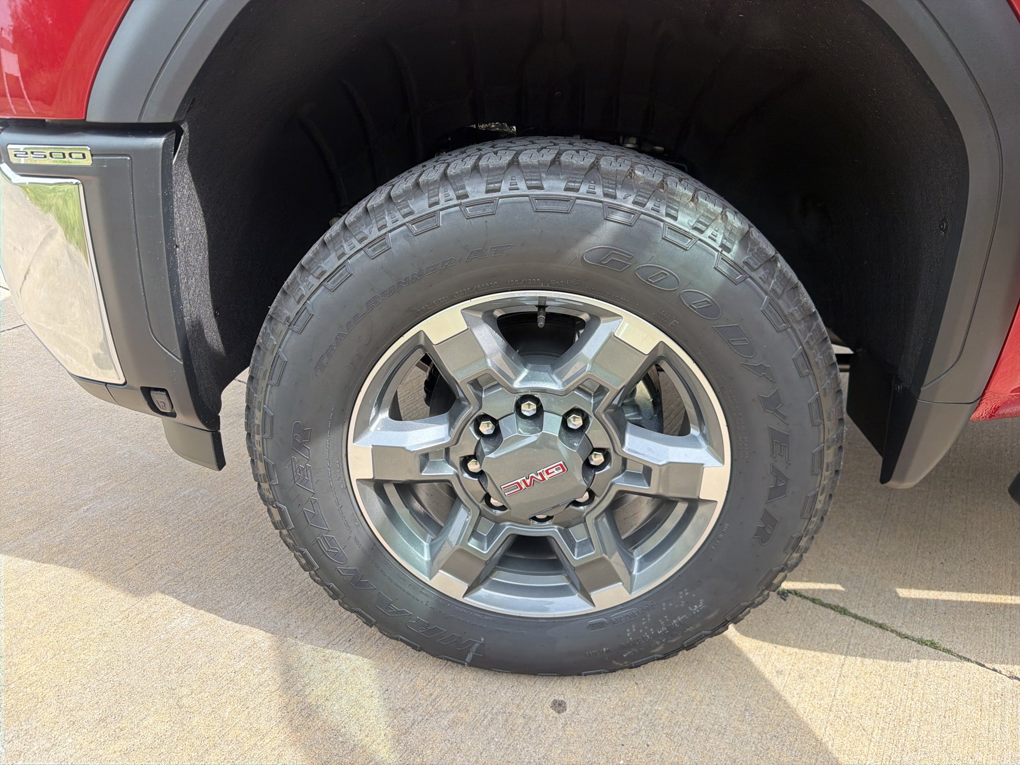 2026 GMC Sierra 2500 HD SLT