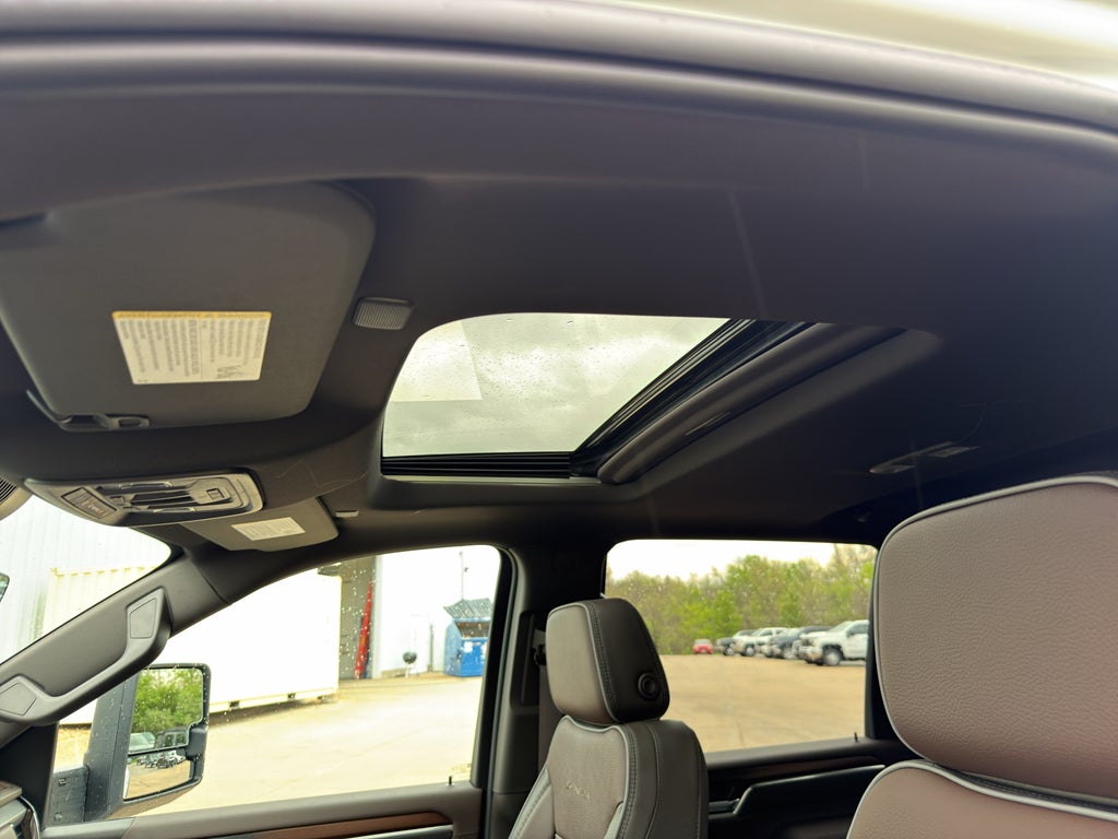 2026 GMC Sierra 3500 HD Denali DRW