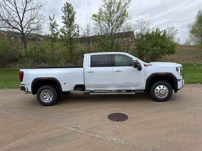 2026 GMC Sierra 3500 HD Denali DRW