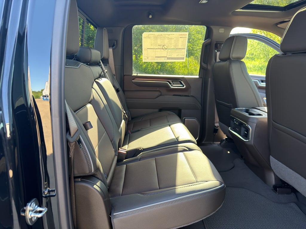 2026 GMC Sierra 3500 HD Denali DRW