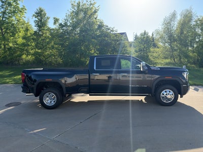 2026 GMC Sierra 3500 HD Denali DRW
