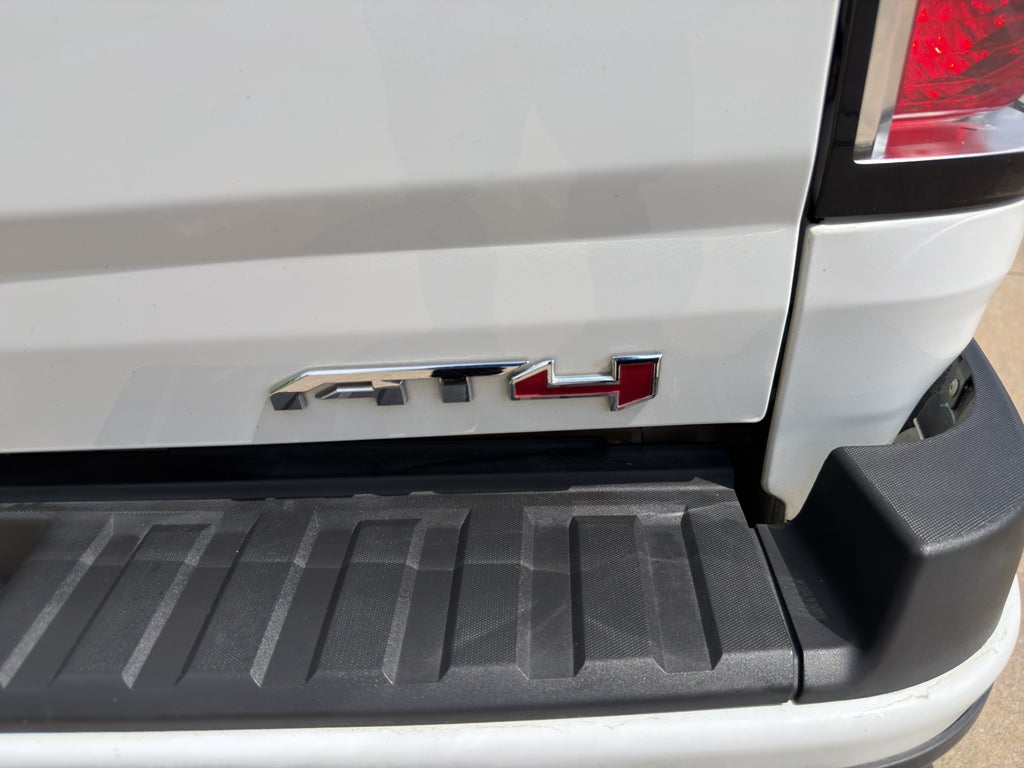 2022 GMC Canyon AT4 - Cloth