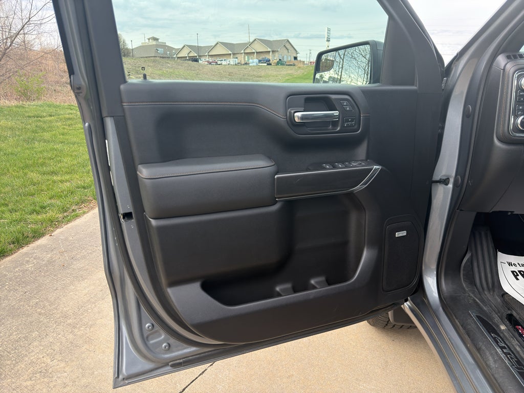 2022 GMC Sierra 1500 Limited AT4