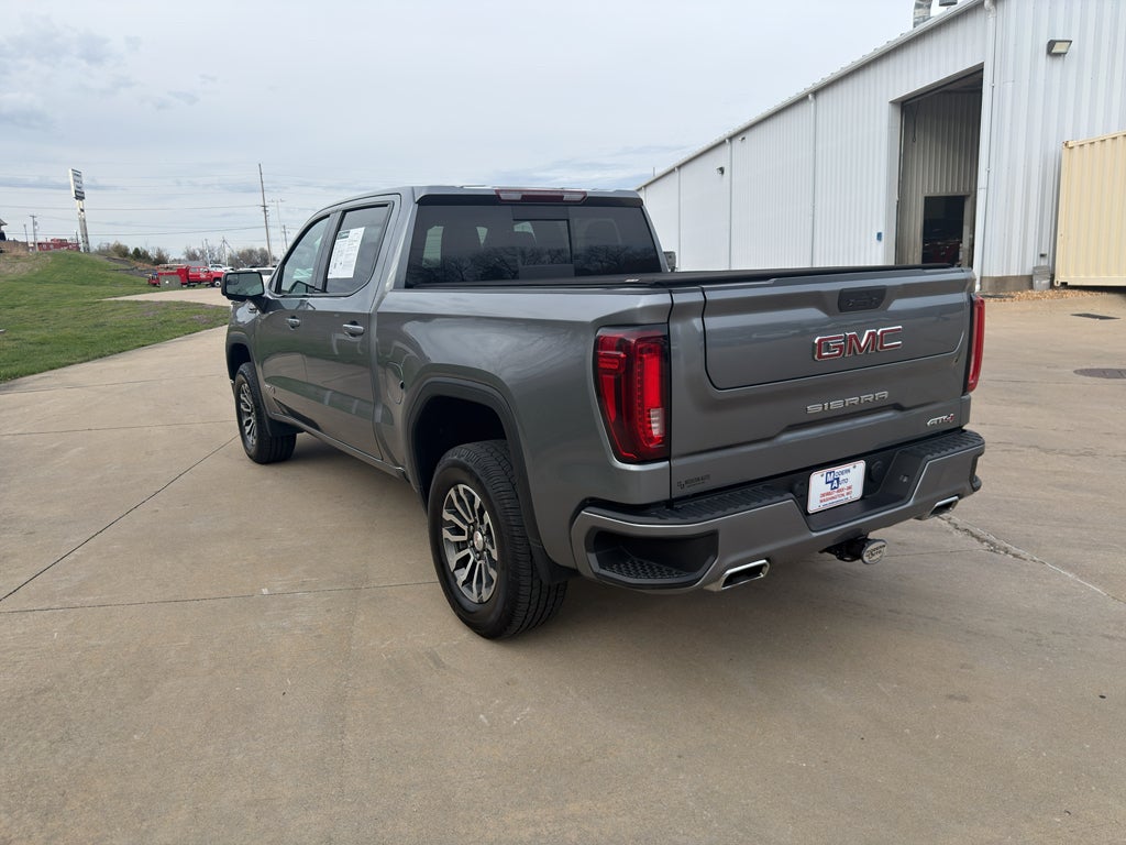 2022 GMC Sierra 1500 Limited AT4