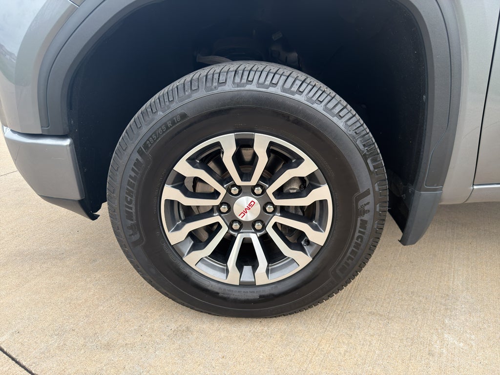 2022 GMC Sierra 1500 Limited AT4