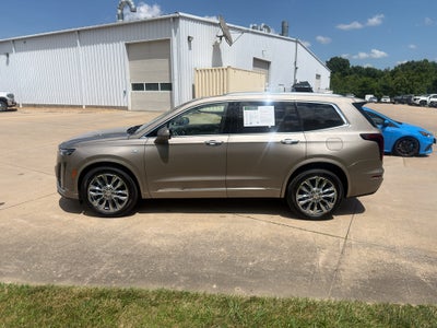 2023 Cadillac XT6 Premium Luxury