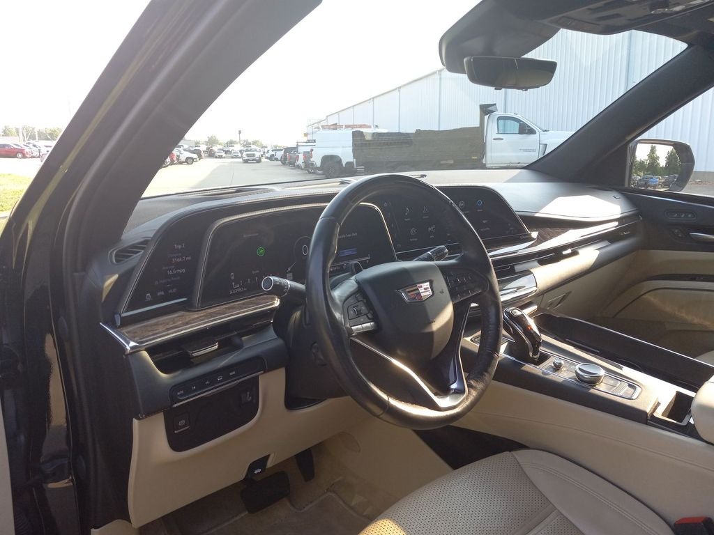 2023 Cadillac Escalade Premium Luxury
