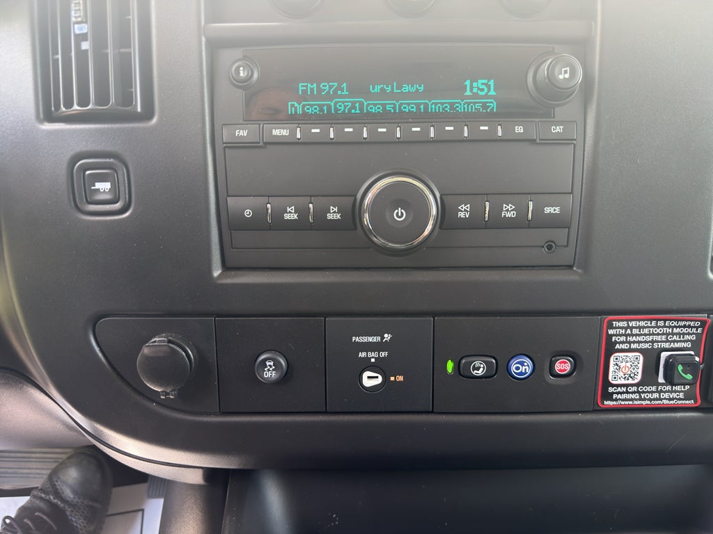 2026 Chevrolet Express Cutaway 3500 1WT
