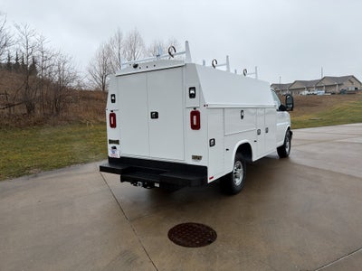 2026 Chevrolet Express Cutaway 3500 1WT