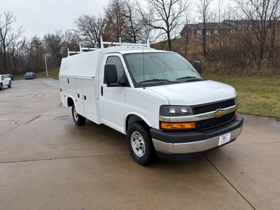2026 Chevrolet Express Cutaway 3500 1WT
