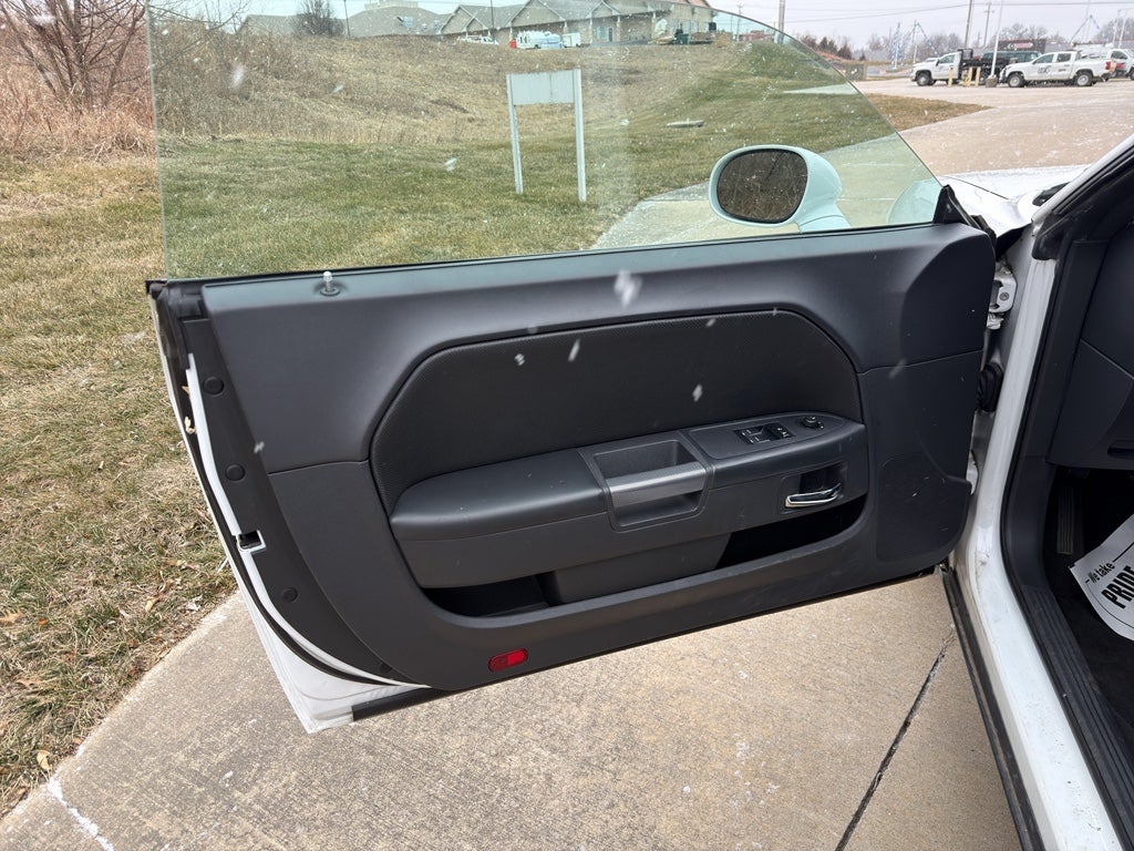 2014 Dodge Challenger R/T Plus